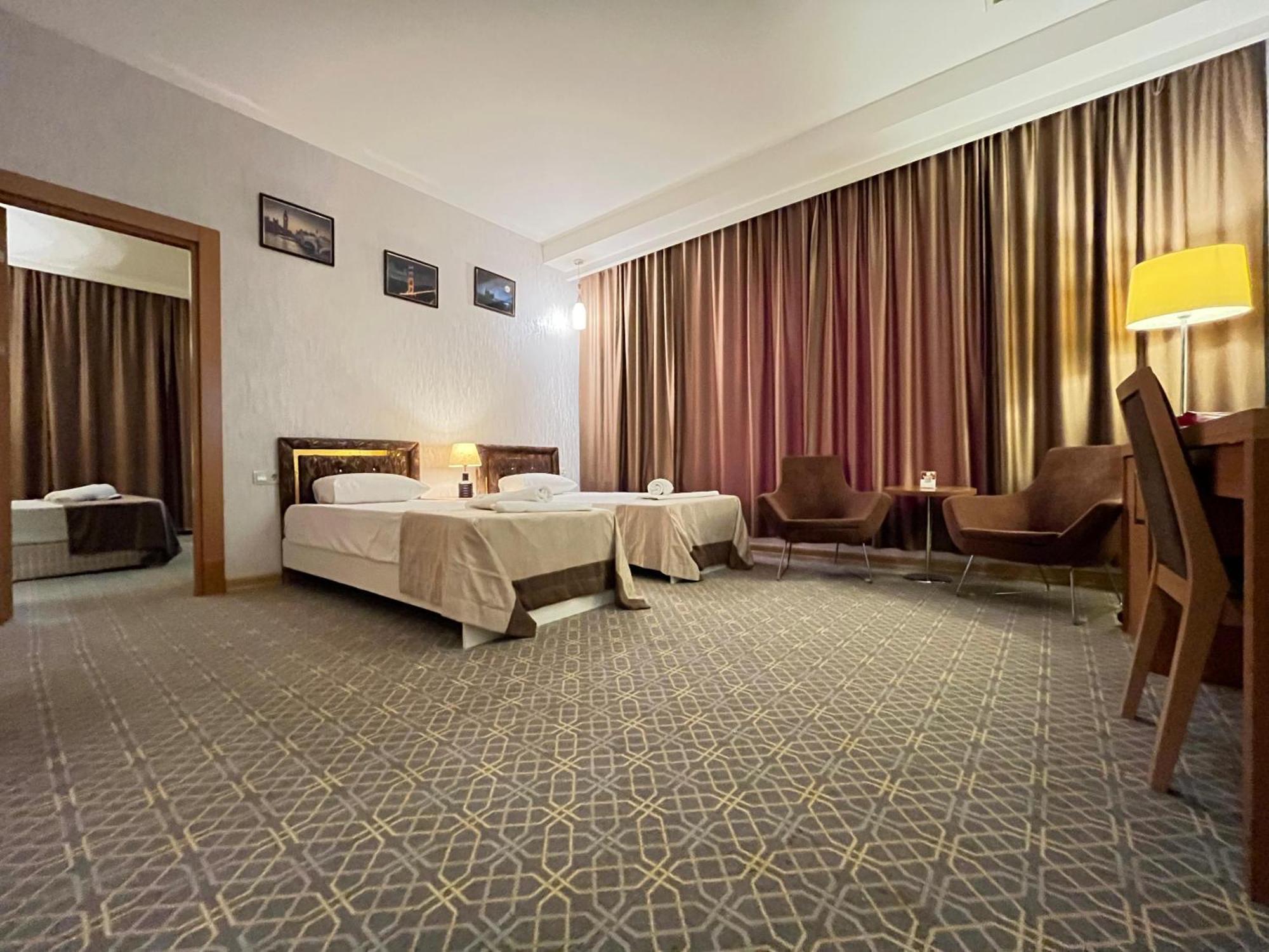 Gm City Hotel Baku Zimmer foto